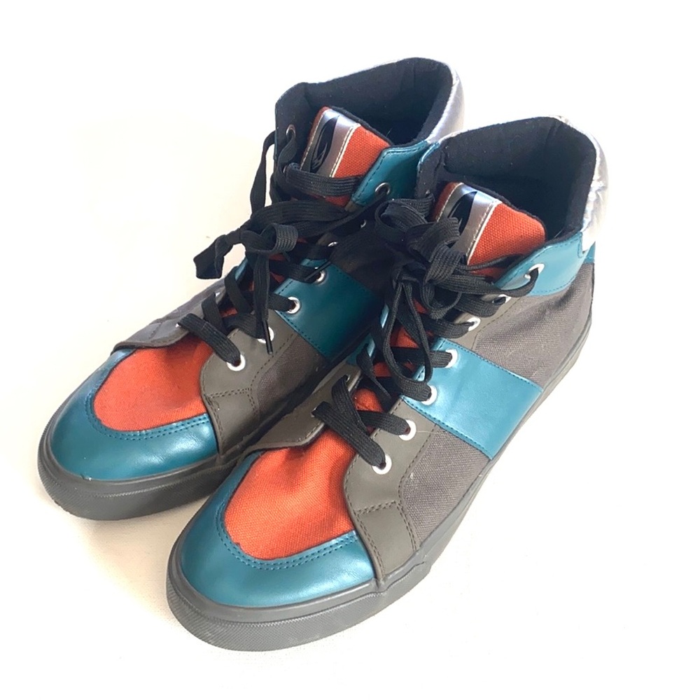 Disney The Mandalorian Hot Topic Star Wars Hi-Top Men’s Shoes Sneakers, Size 9